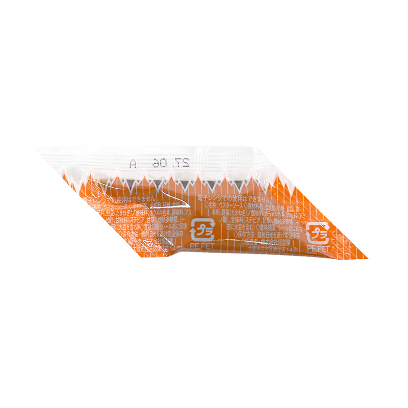 Diamond-shaped sauce packet  /  Diamond-shaped sauce packet - Small